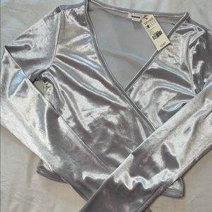 GARAGE long sleeve crop top